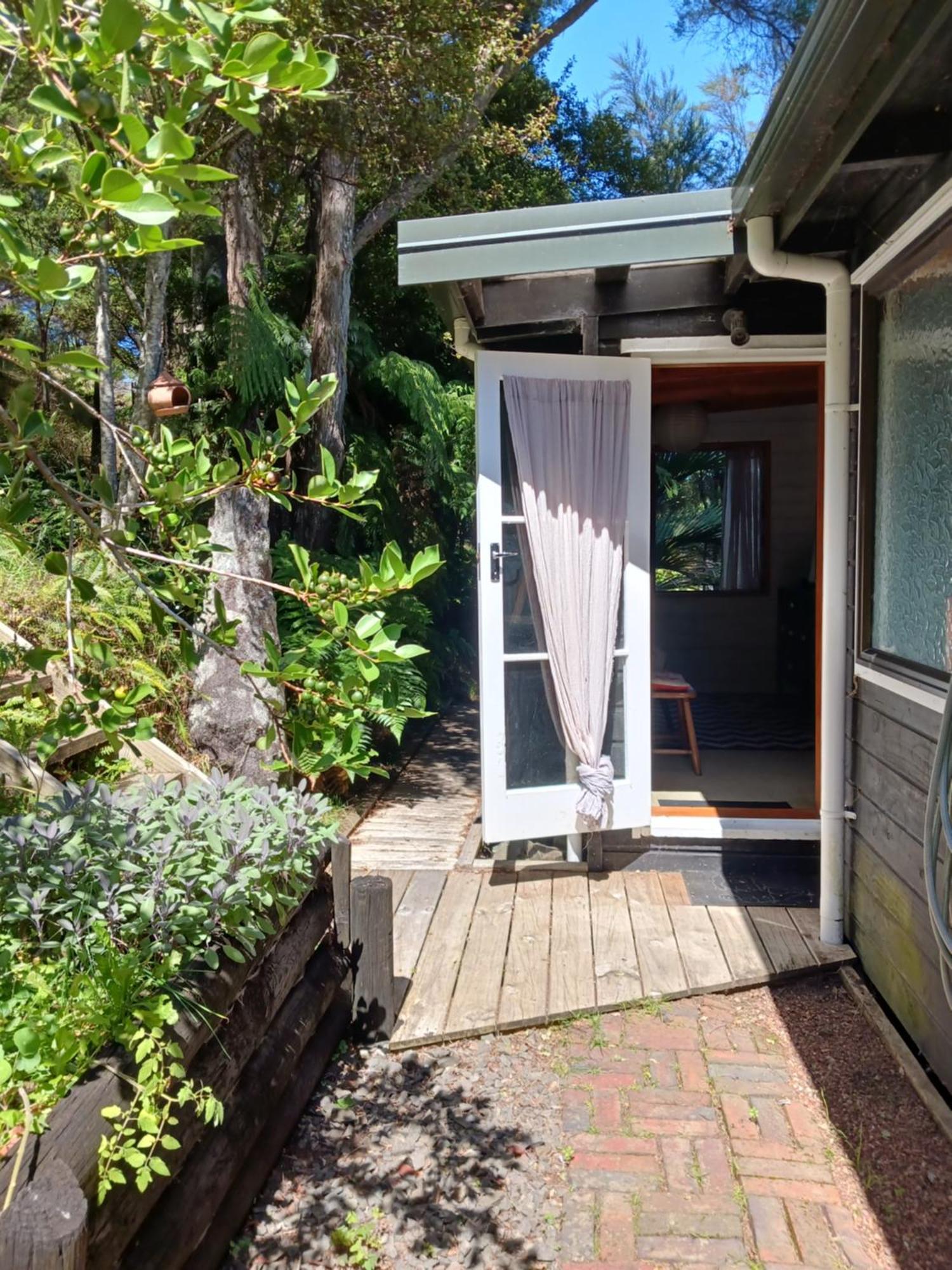The Annex Bed & Breakfast Whitianga Bagian luar foto